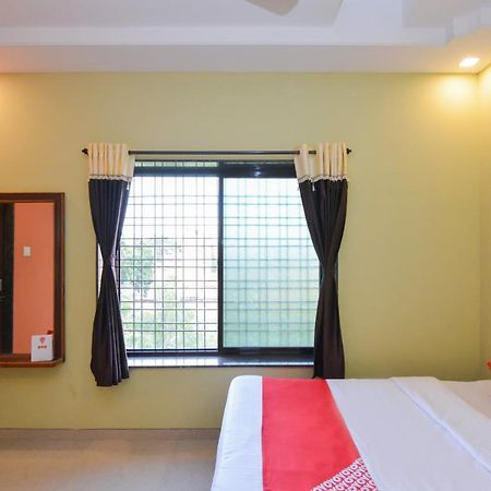 Hotel Sukrangu Palace Širdi Exteriér fotografie