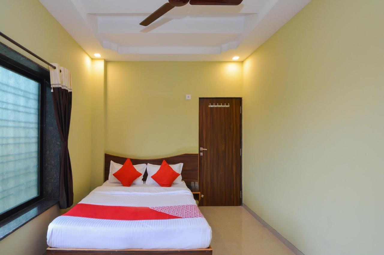 Hotel Sukrangu Palace Širdi Exteriér fotografie